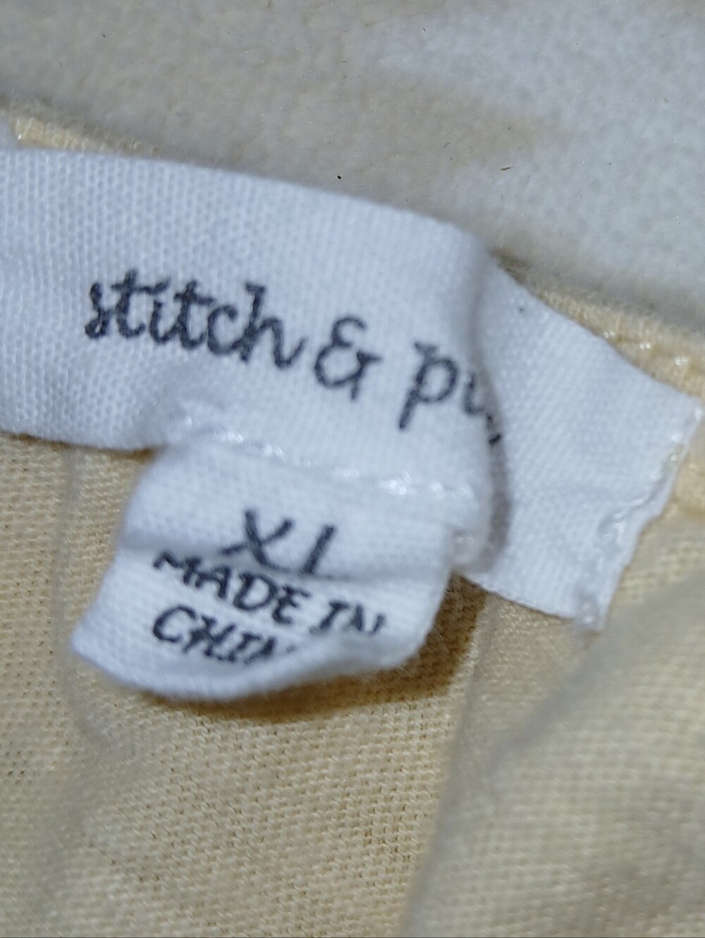 3 Woman's Size Large Summer Tops - Picture 5 of 7